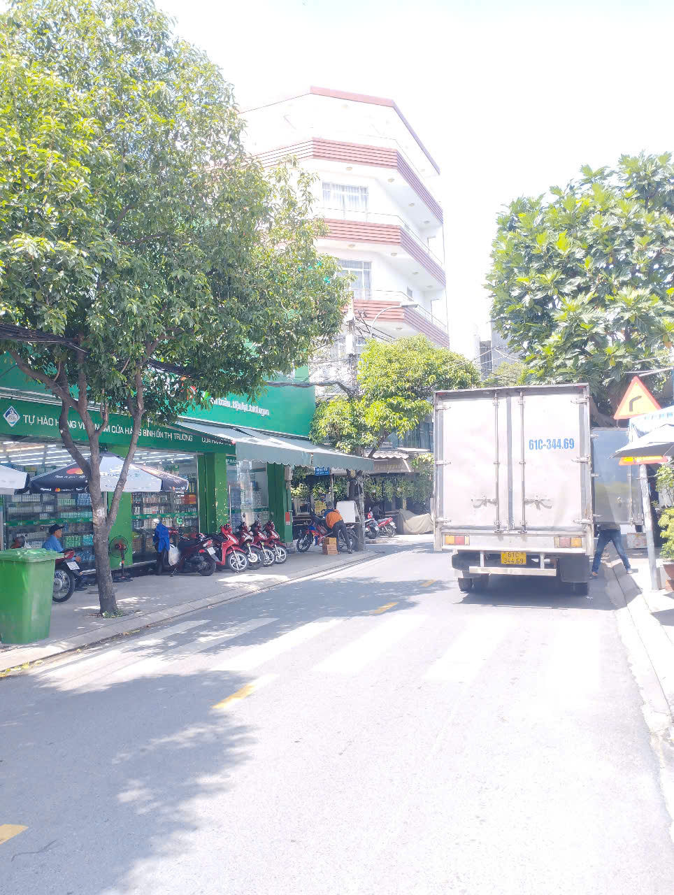 Ngộp Âu Cơ - View Tân Bình - HXH tránh - 4x15m2 - 3 tầng - Ảnh chính